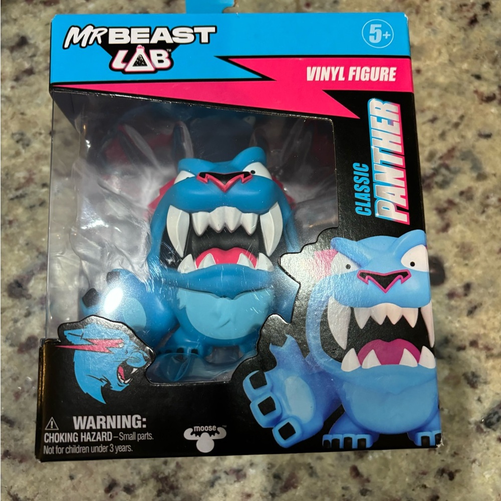 Mr Beast Lab Classic Lanther vinyl figure